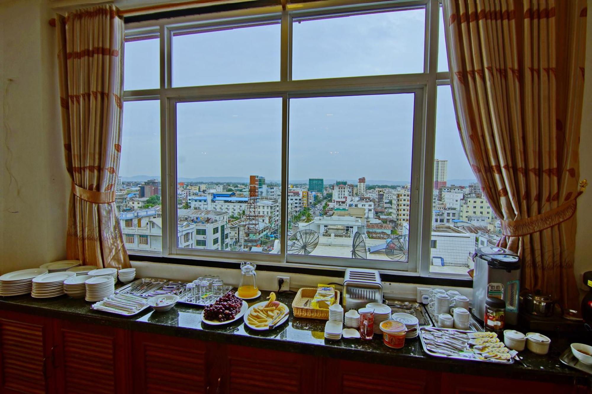 Hotel Royal Pearl 3*
